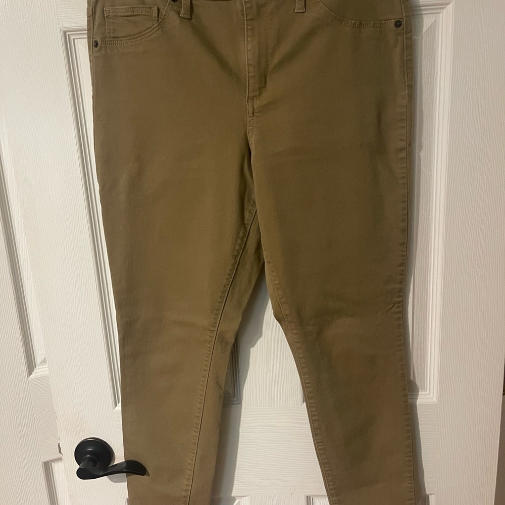 Universal Thread Women's Brown “High Rise Jegging”